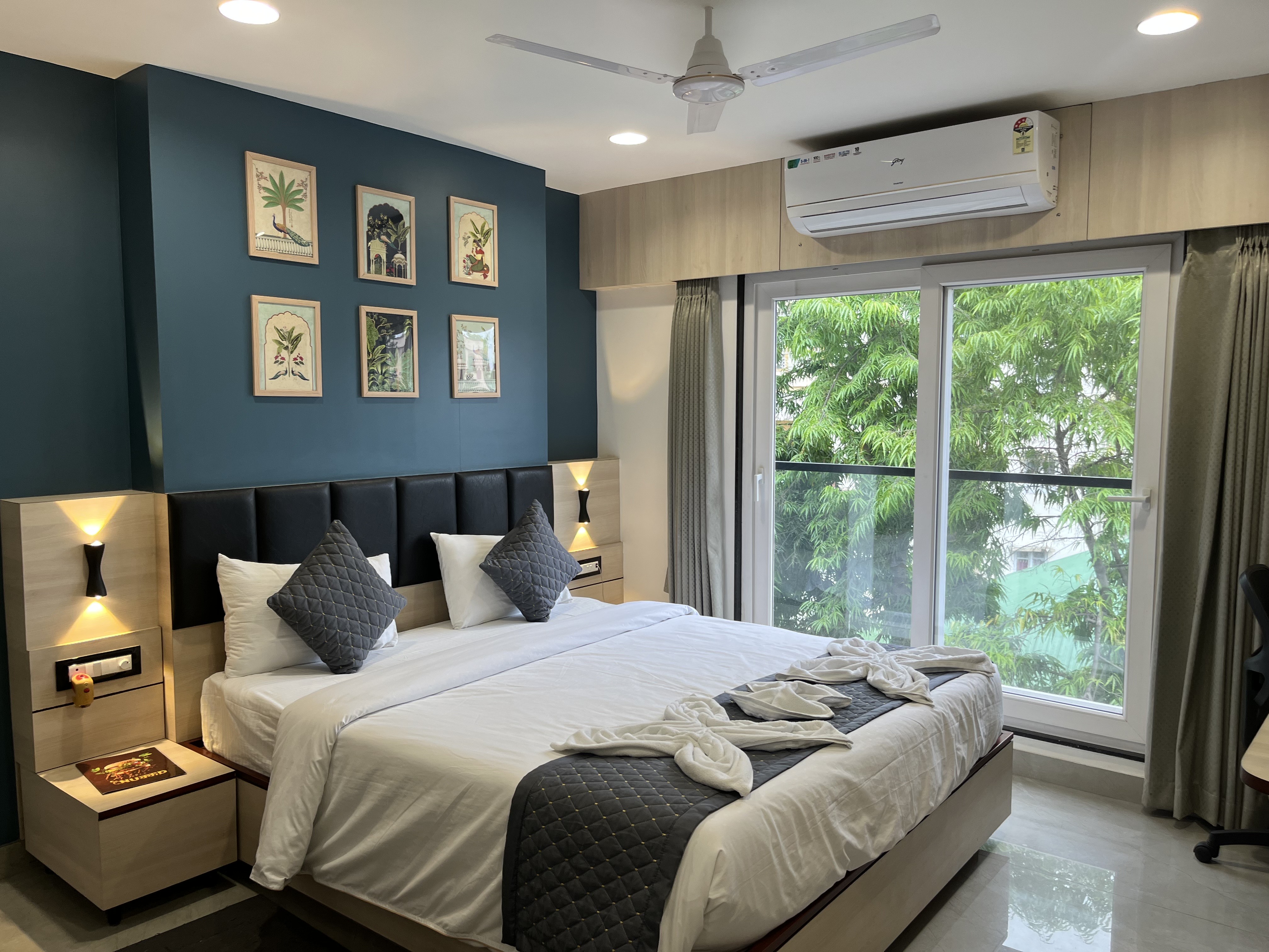 Room Image 1